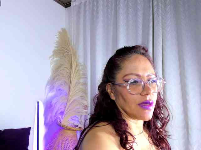 Mariia-Paulaa webcam