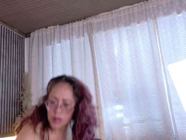 Mariia-Paulaa Live Webcam on BongaCams