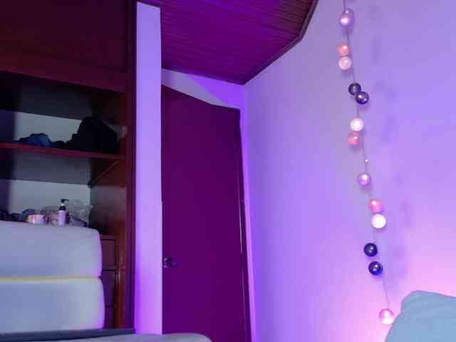 Mariia-Paulaa webcam