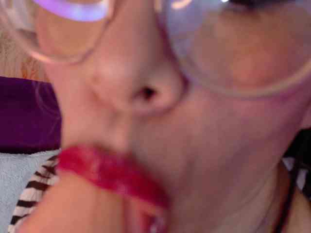 Mariia-Paulaa webcam