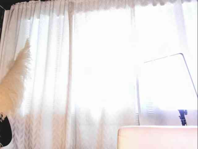 Mariia-Paulaa webcam