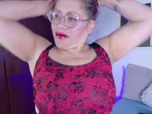 Mariia-Paulaa webcam