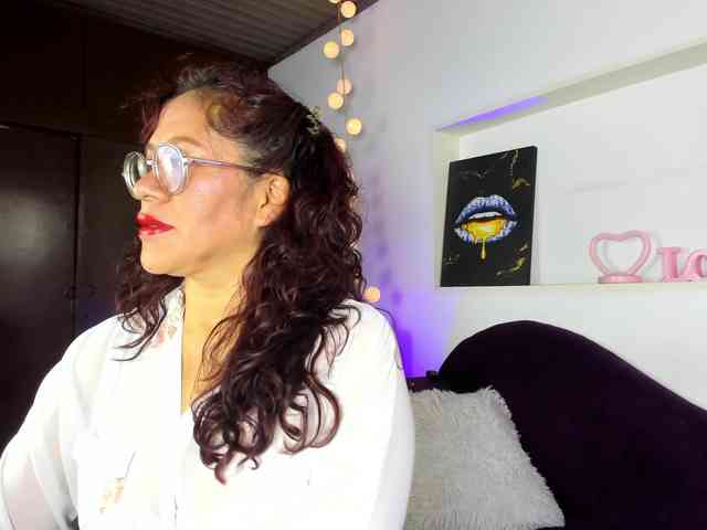 Mariia-Paulaa webcam