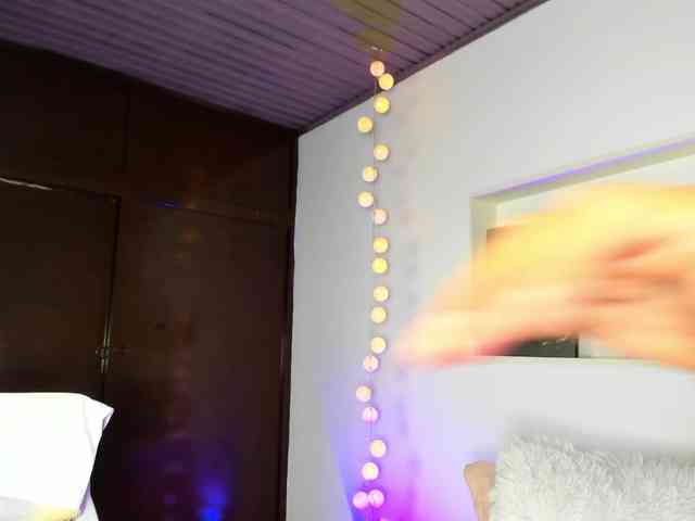 Mariia-Paulaa webcam