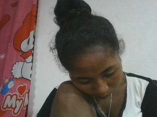Marinah1a's Live Webcam