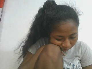 Marinah1a's Live Webcam