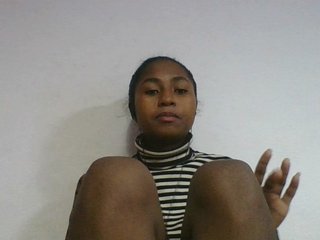 Marinah1a's Live Webcam