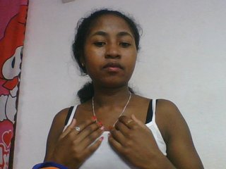 Marinah1a's Live Webcam