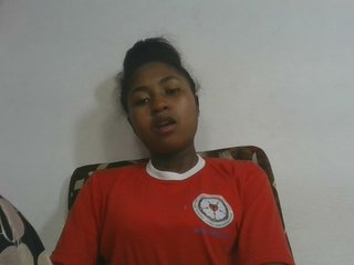 Marinah1a's Live Webcam