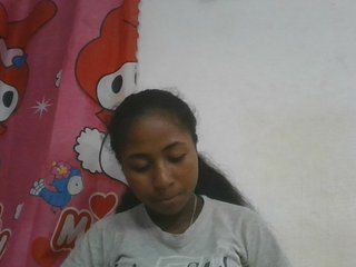 Marinah1a's Live Webcam