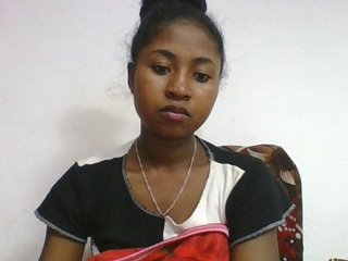 Marinah1a's Live Webcam