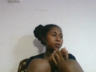 Marinah1a's Live Webcam