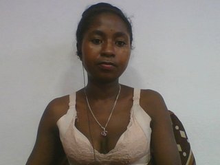 Marinah1a's Live Webcam