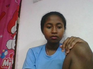 Marinah1a's Live Webcam
