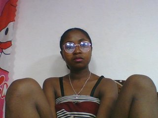 Marinah1a's Live Webcam