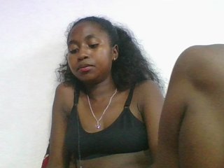 Marinah1a's Live Webcam