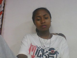 Marinah1a's Live Webcam