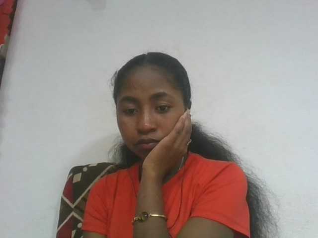 Marinah1a live cam on BongaCams