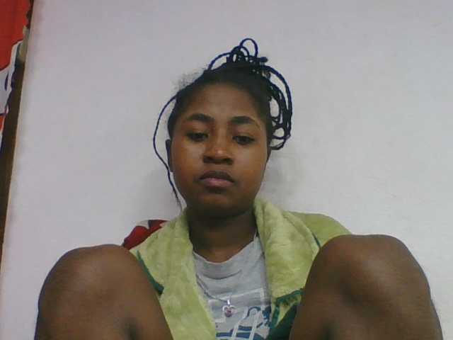 Marinah1a live webcam show
