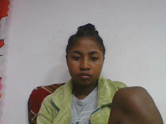 Marinah1a live webcam show