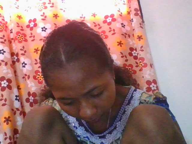 Marinah1a live cam on BongaCams