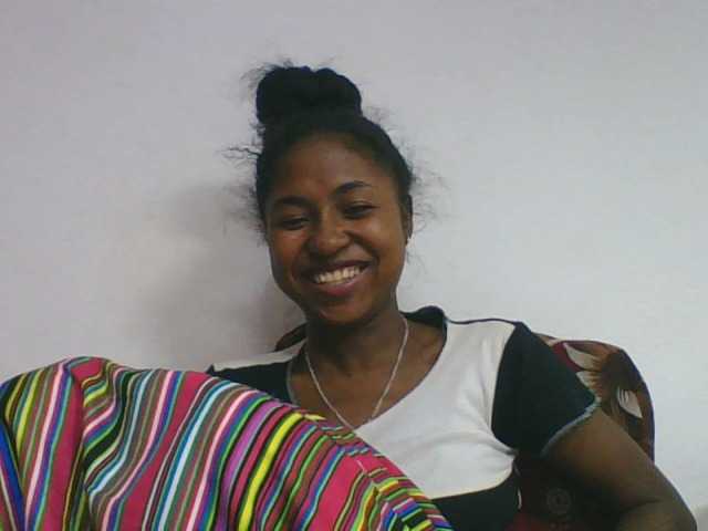 Marinah1a live cam on BongaCams