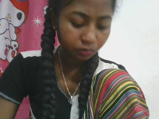 Marinah1a live cam on BongaCams