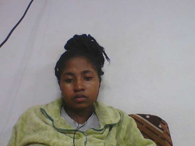 Marinah1a live cam on BongaCams