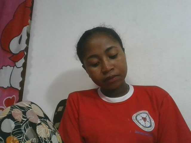 Marinah1a live cam on BongaCams