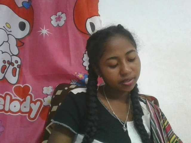 Marinah1a live cam on BongaCams