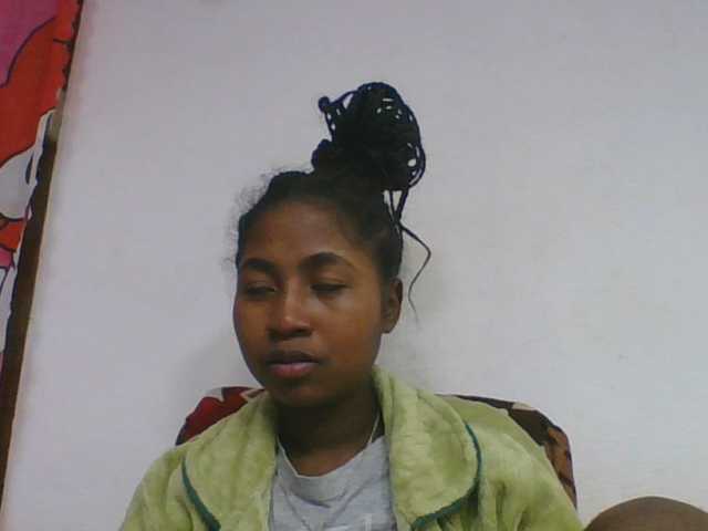 Marinah1a live webcam show