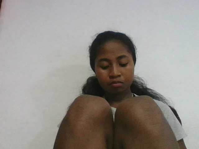 Marinah1a live cam on BongaCams