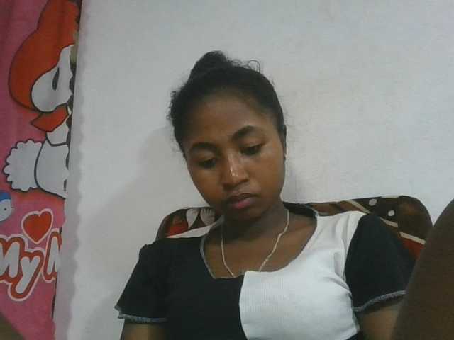 Marinah1a live cam on BongaCams