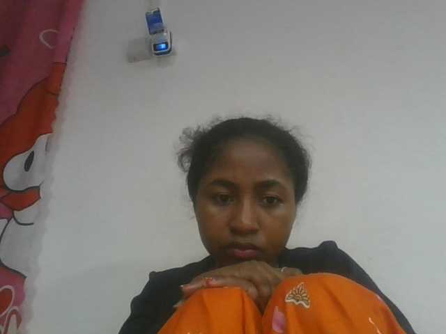 Marinah1a live cam on BongaCams