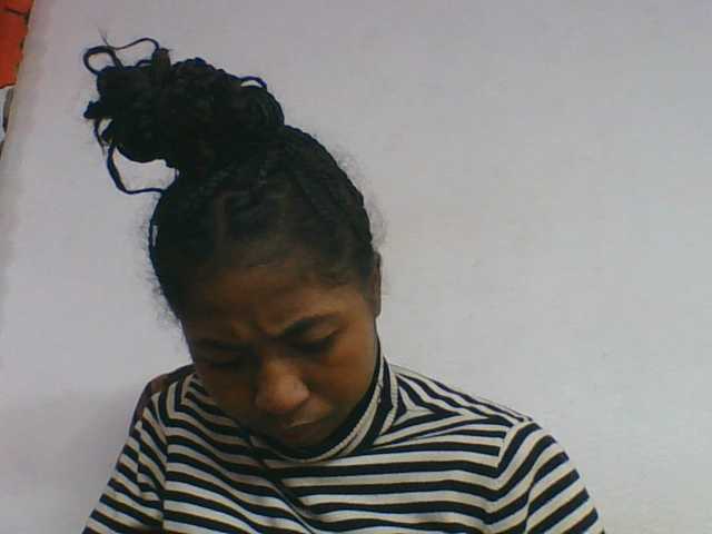Marinah1a live cam on BongaCams