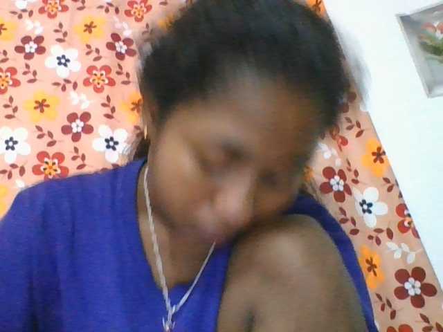 Marinah1a live cam on BongaCams