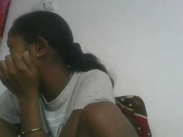 Marinah1a live cam on BongaCams
