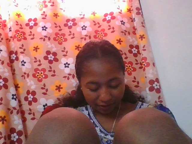 Marinah1a live cam on BongaCams
