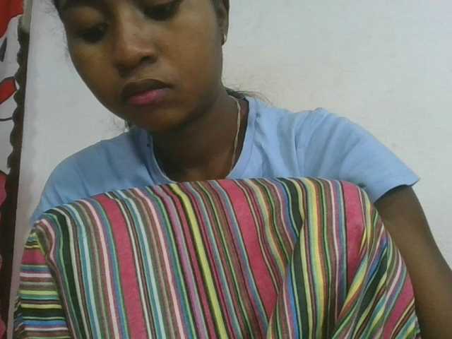 Marinah1a live cam on BongaCams