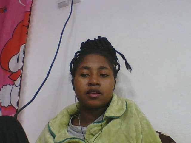 Marinah1a live cam on BongaCams