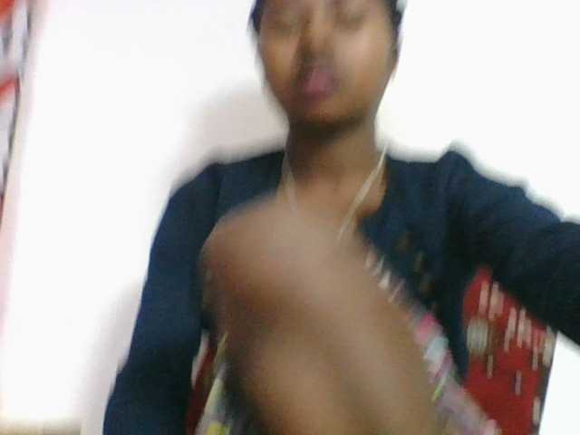 Marinah1a live cam on BongaCams