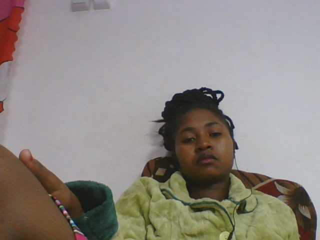 Marinah1a live cam on BongaCams