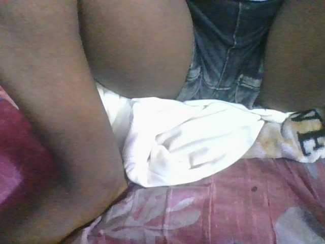 Marinah1a live cam on BongaCams