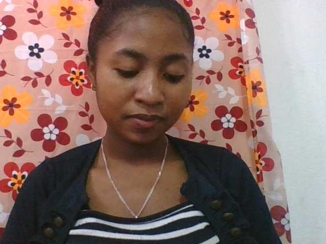 Marinah1a live cam on BongaCams