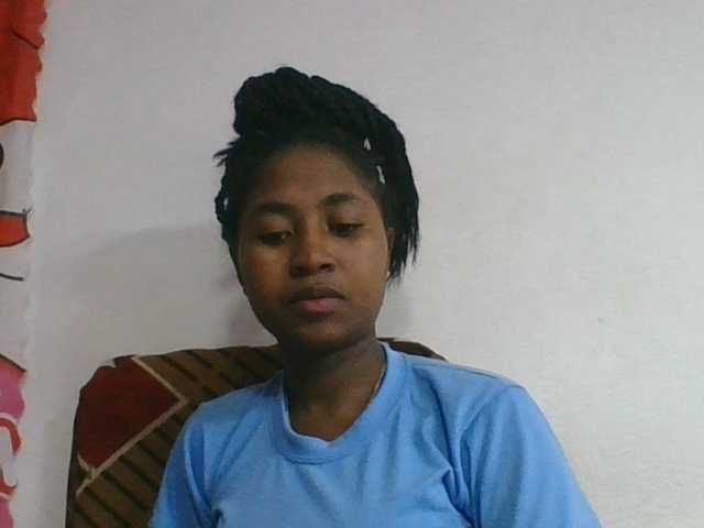 Marinah1a live cam on BongaCams