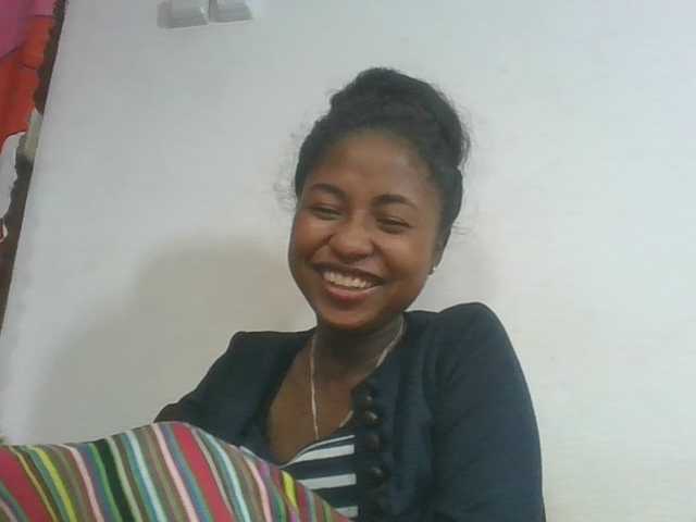 Marinah1a live cam on BongaCams