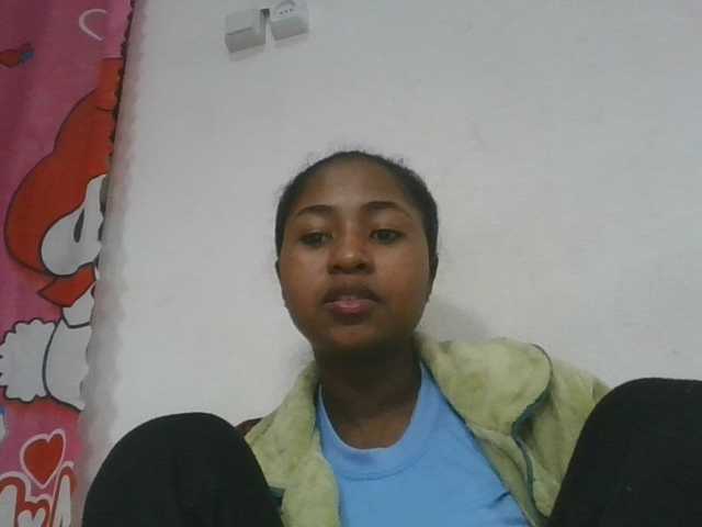 Marinah1a live cam on BongaCams