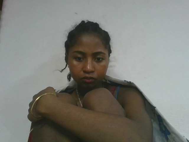 Marinah1a live cam on BongaCams