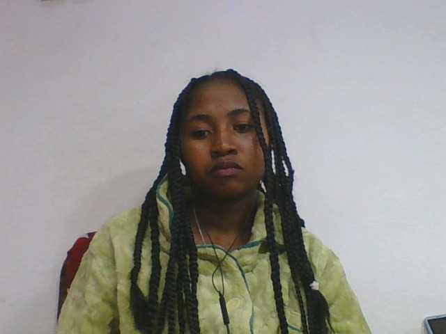 Marinah1a live cam on BongaCams
