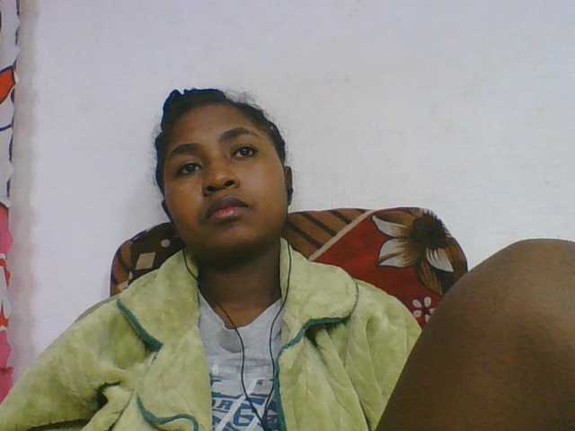 Marinah1a live webcam show